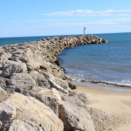 Les Genets By Interhome Daire *