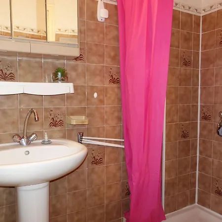 Les Genets By Interhome Apartment Saint-Pierre-la-Mer (Aude)