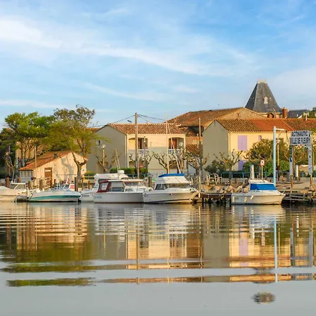 Les Genets By Interhome Daire *