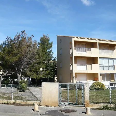 Les Genets By Interhome * Saint-Pierre-la-Mer (Aude)