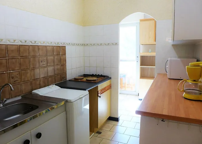 Daire Les Genets By Interhome *